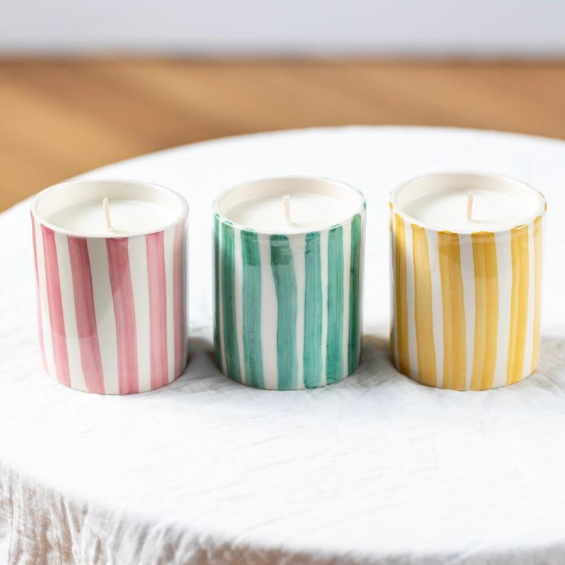 collection-rayee-flowrette-bougie-jaune-parfum-monoi