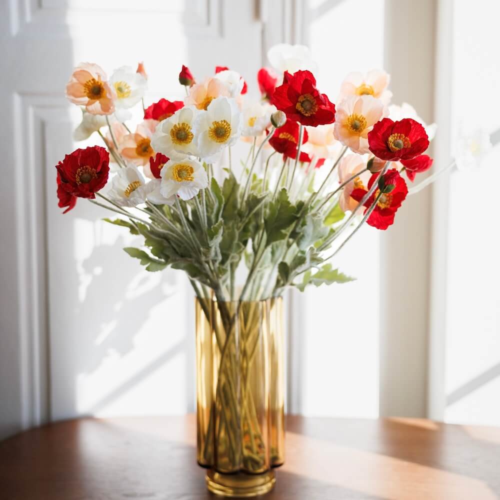 Strauß künstlicher Blumen pavoten
