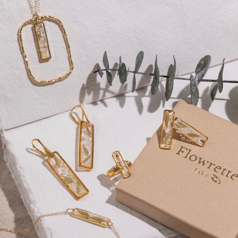fleurs-sechees-naturelles-boucles-oreilles