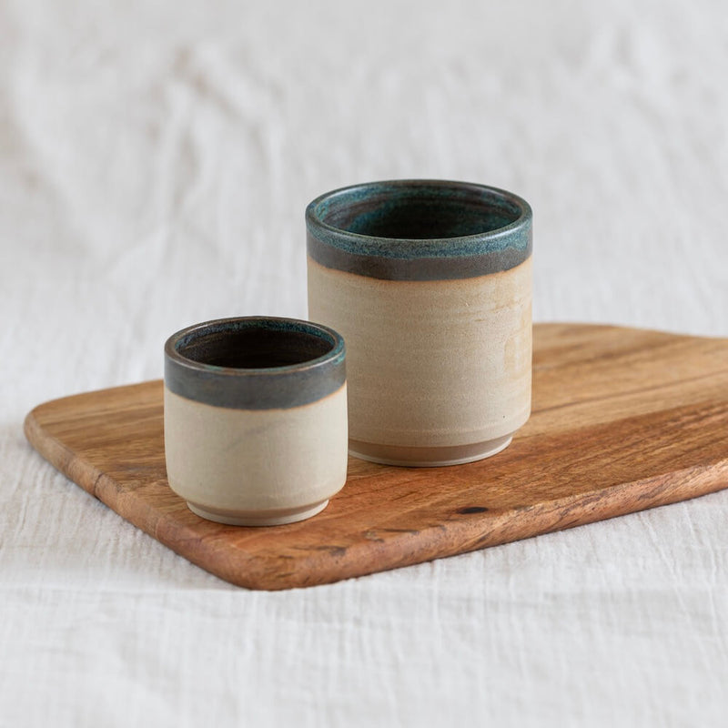 tasse-expresso-terre-cuite-beige-bleue