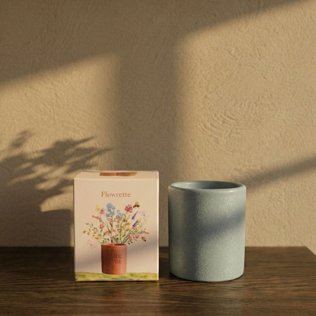 Glitzernde blaue Liebeskerze