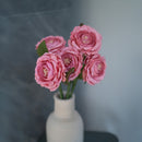 Englische Rose aus zartrosa Papier