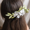peigne-vert-blanc-accessoire-cheveux-mariage-fleurs-en-papier