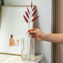 Bambou en papier rouge