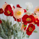 Strauß künstlicher Blumen pavoten