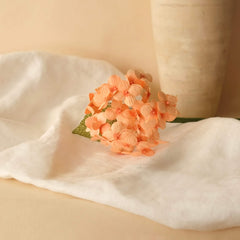 Kleine orangefarbene Papierhordera