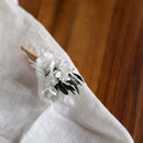 boutonniere-fleurs-sechees-mariage-romy-flowrette